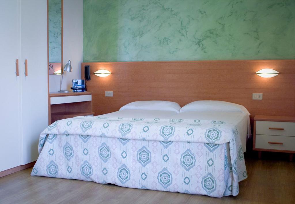 Hotel Rado Lido di Jesolo Exterior photo